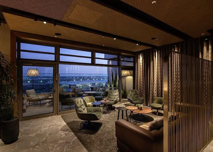 Hotel B Mine Frankfurt Airport *