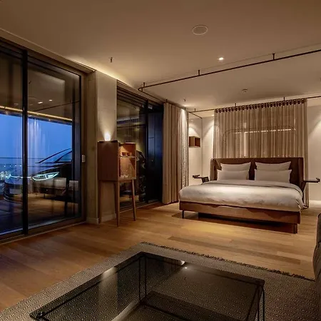 B Mine Frankfurt Airport Hotel