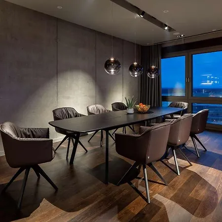 B Mine Frankfurt Airport Hotel *