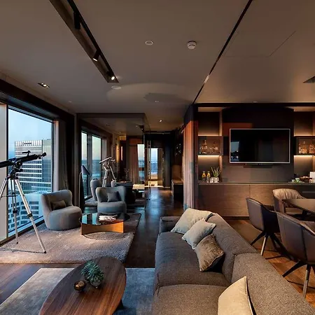 Hotel B Mine Frankfurt Airport
