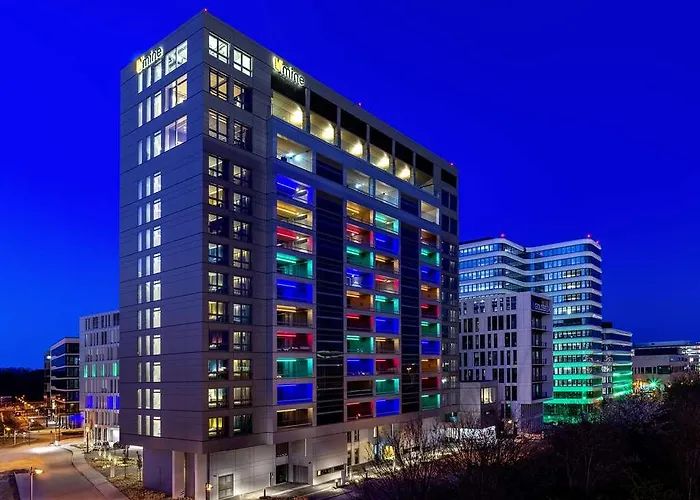 B Mine Frankfurt Airport *