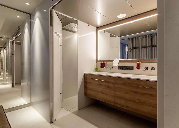 B Mine Frankfurt Airport Hotel