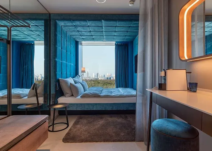 B Mine Frankfurt Airport *